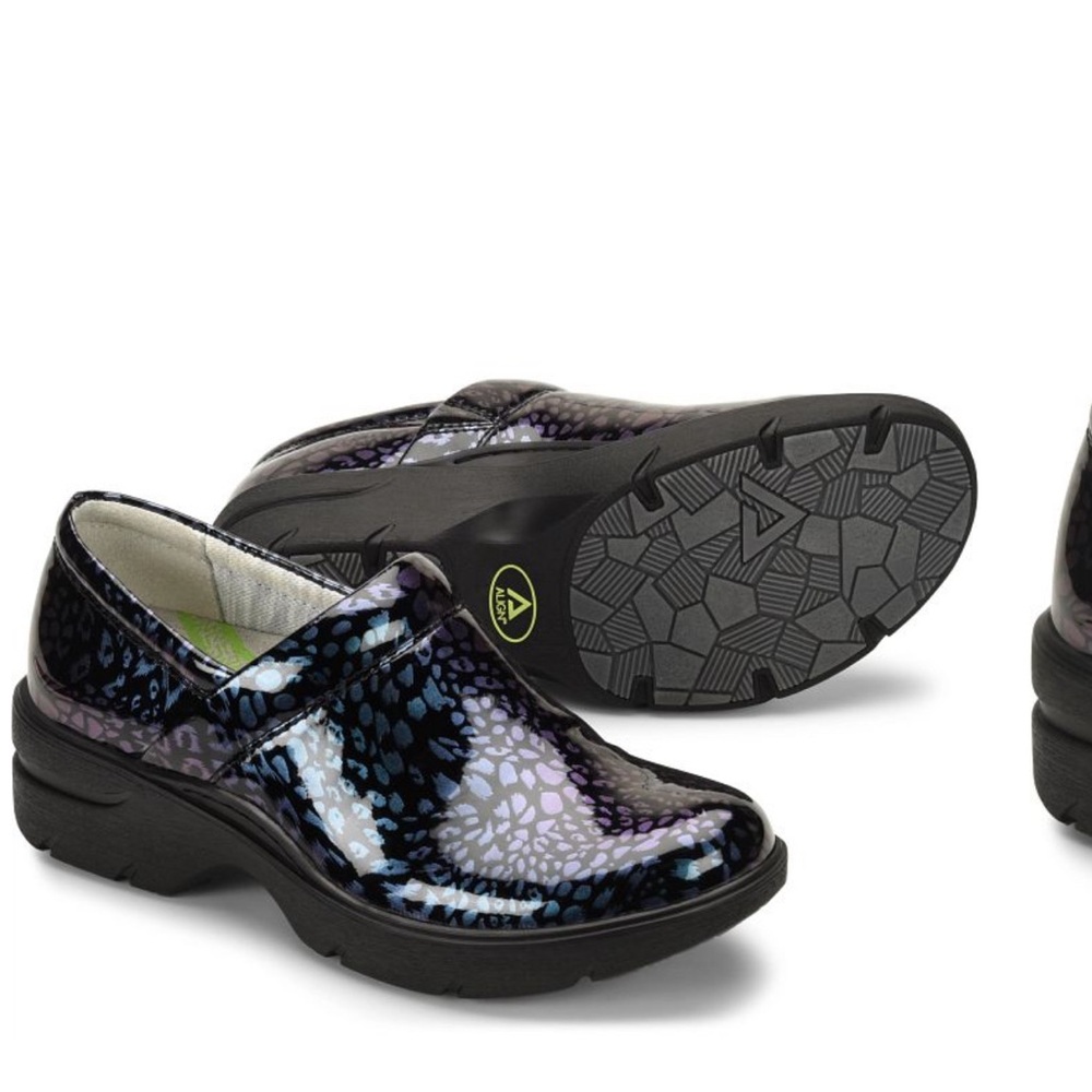 Align Leopard print 6.5 37 clogs